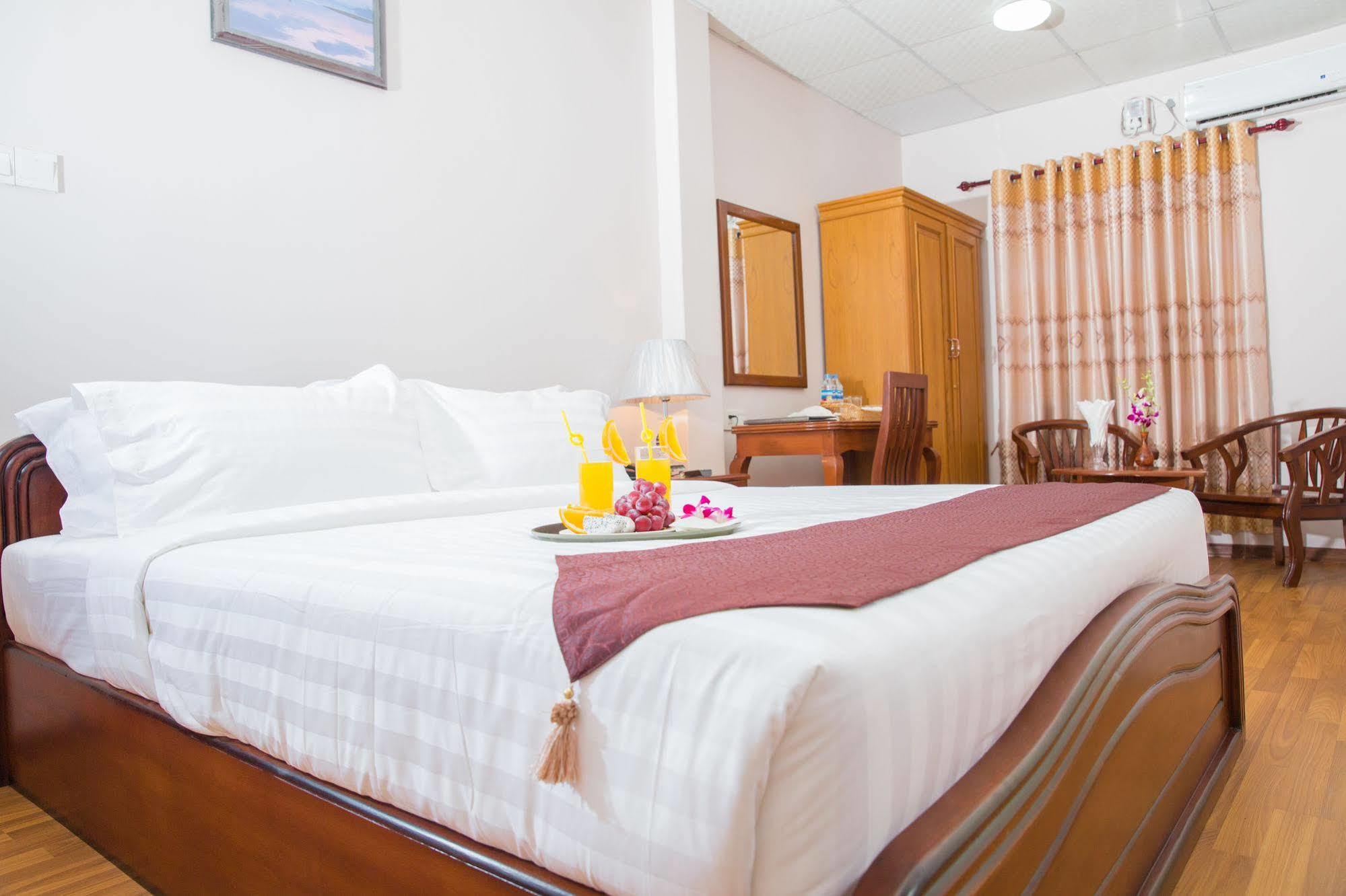 Hotel Iceland Mandalay Exterior foto